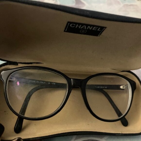 Chanel prescription eyeglasses with case - Picture 11 of 12